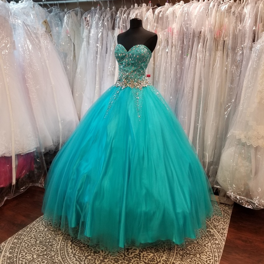✨️ Teal Crystal Ballgown